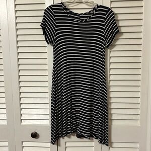 Short Sleeve dress